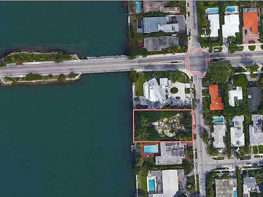 OVERSIZED WATERFRONT LOT FACING WEST TO ENJOY THE MAGICAL VENETIAN ISLAND SUNSETS! Boaters will enjoy 90' of Bayfront. APPROVED & PERMITED PLANS by ARCHITECT MAX STRANG under Miami Beach OLD CODE for a larger home w 8,488 Adj Gross SF & Expansive 1,100 SF  ROOFTOP TERRACE w Elevator access both no longer allowed. Opportunity to customize interior finishes. Infinity Edge Pool & Ipe Wood Summer Kitchen; Fleetwood Sliding Door System & huge Covered Terraces for Indoor-Outdoor Entertaining; 7 Bedroom Home.