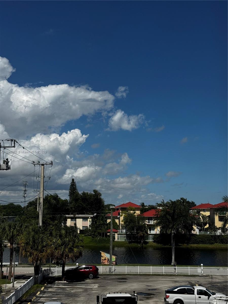 CRESTVIEW TOWERS CONDO - Residential