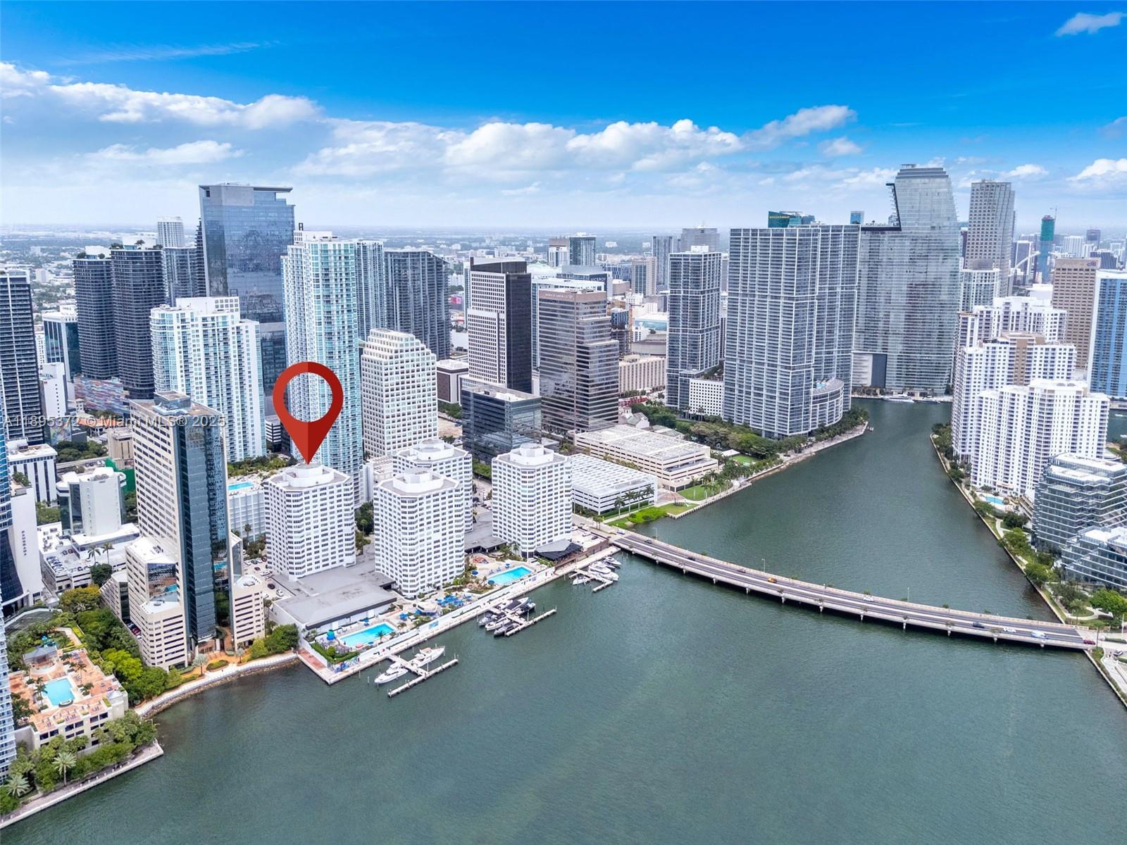 999 Brickell Bay Dr 1005