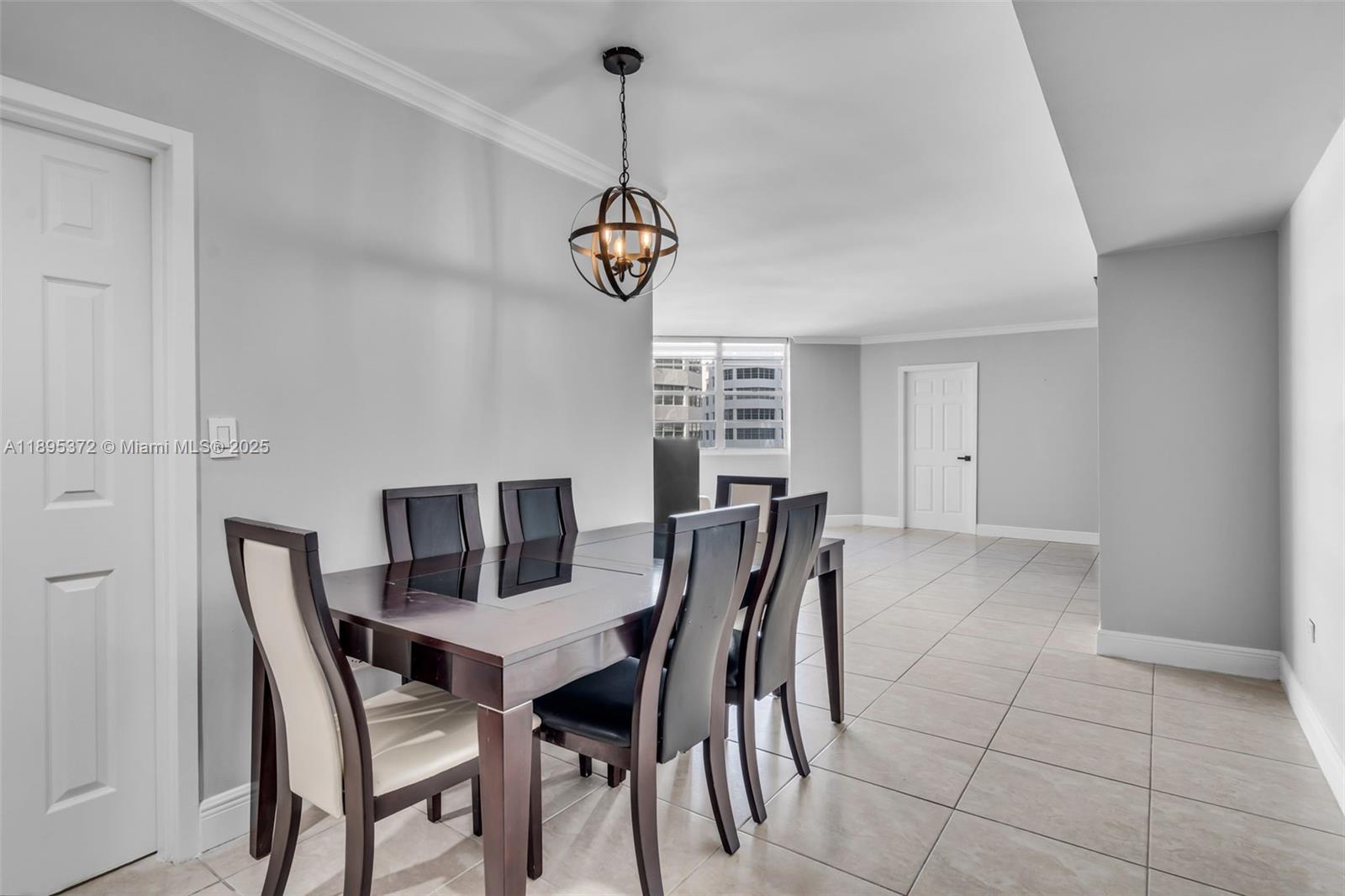 999 Brickell Bay Dr 1005
