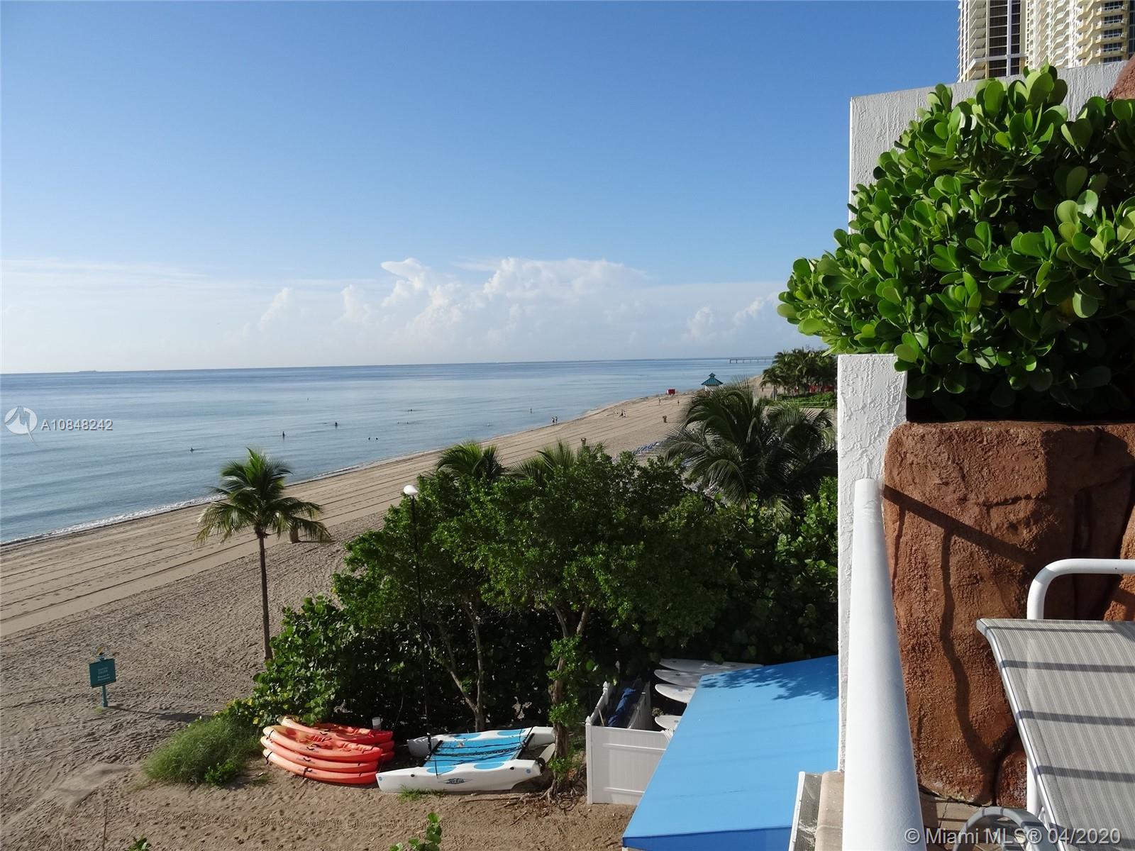 TRUMP INTERNATIONAL SONES - Residential