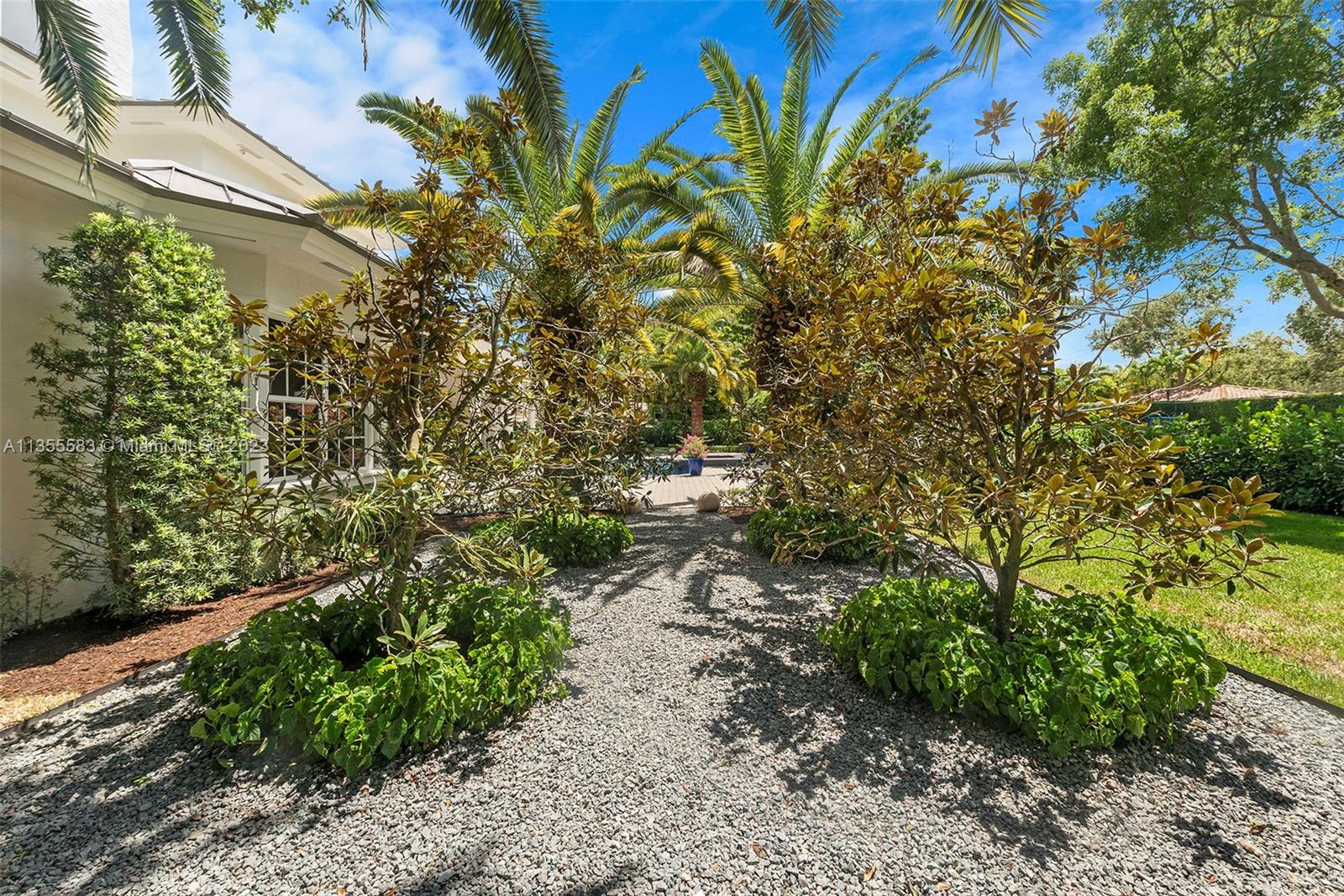 HELMS COUNTRY ESTATES RE- - Residential