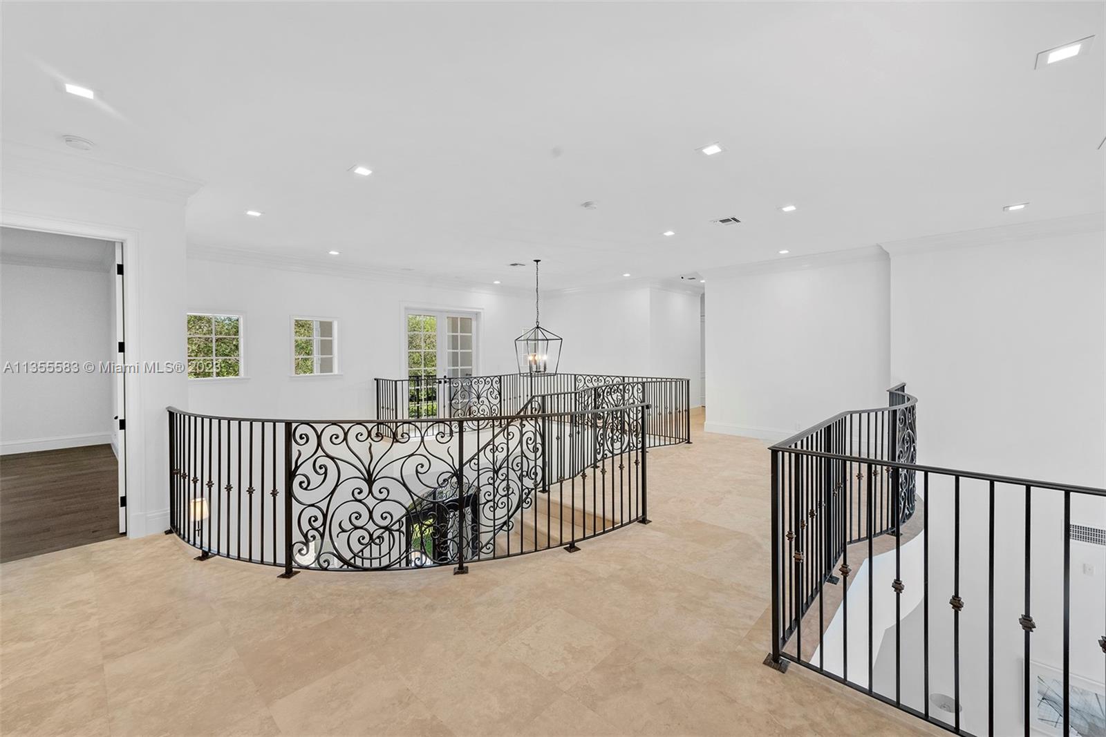 HELMS COUNTRY ESTATES RE- - Residential