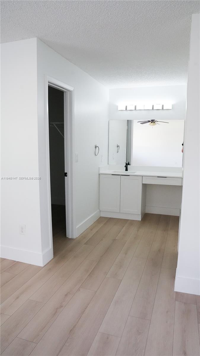 TOWNHOMES OF LA JOLLA - Residential