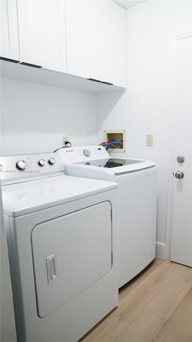 TOWNHOMES OF LA JOLLA - Residential