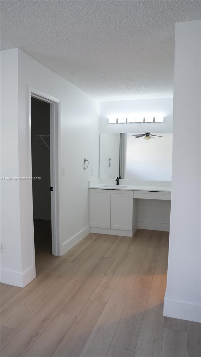 TOWNHOMES OF LA JOLLA - Residential