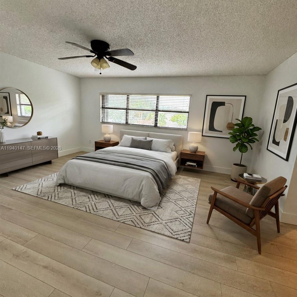 TOWNHOMES OF LA JOLLA - Residential