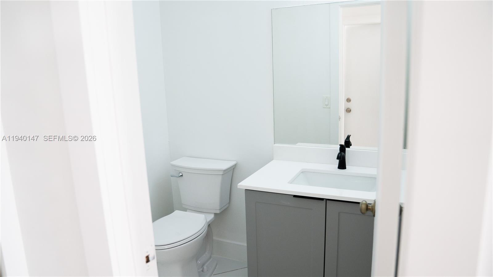 TOWNHOMES OF LA JOLLA - Residential