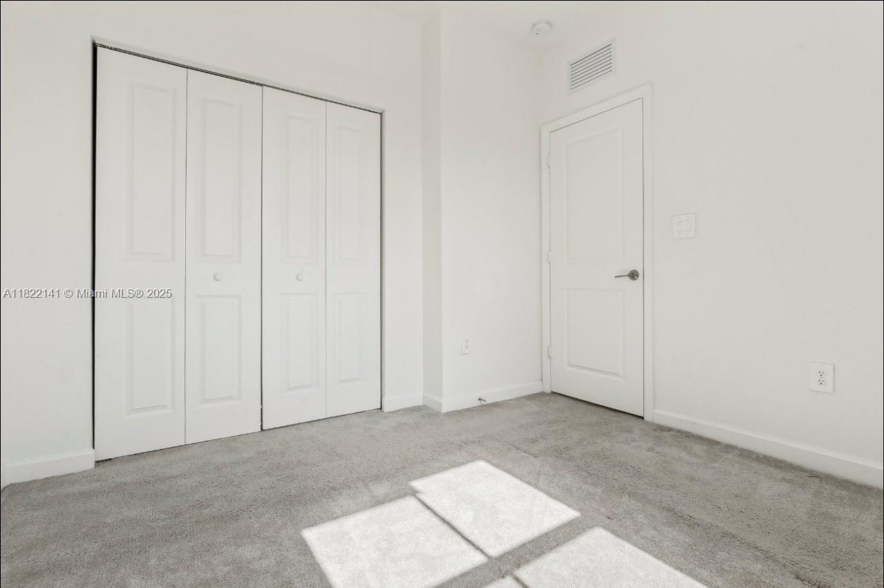 HOMESTEAD PARK OF COMMERC - Residential