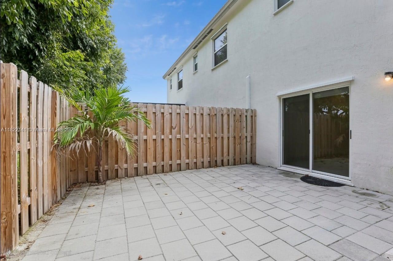 HOMESTEAD PARK OF COMMERC - Residential