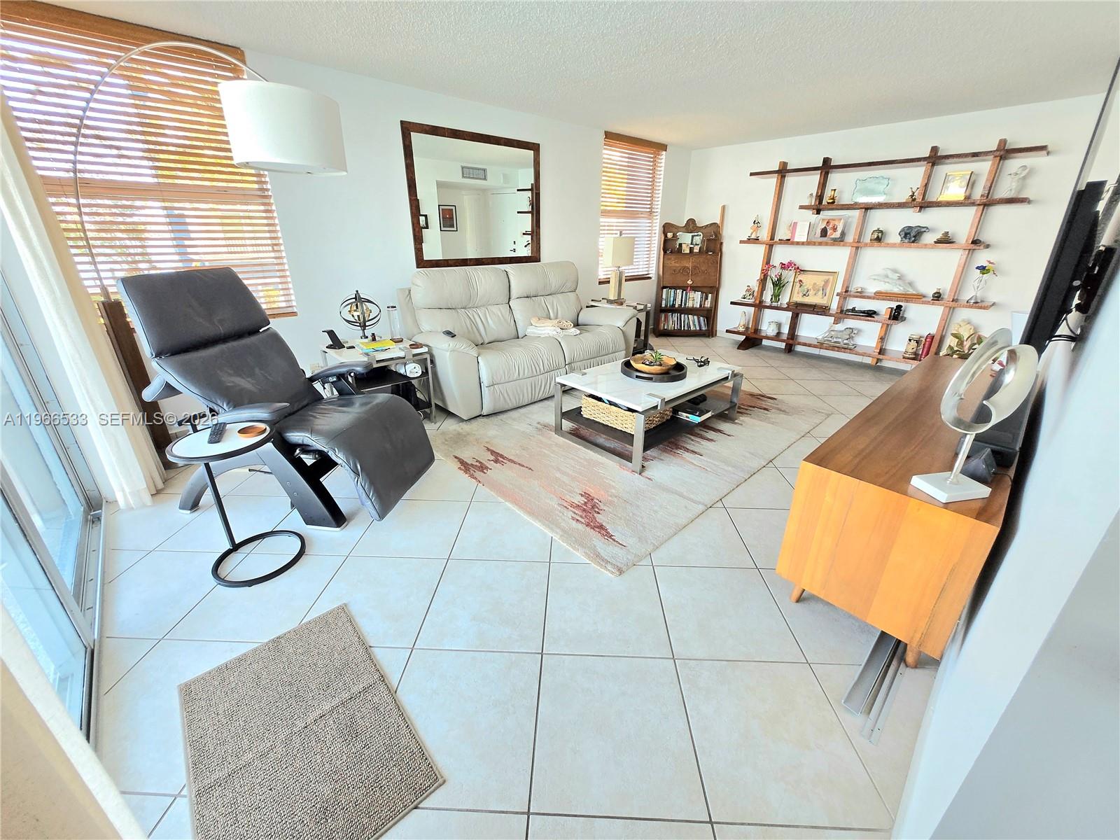 16546 NE 26th Ave 2B