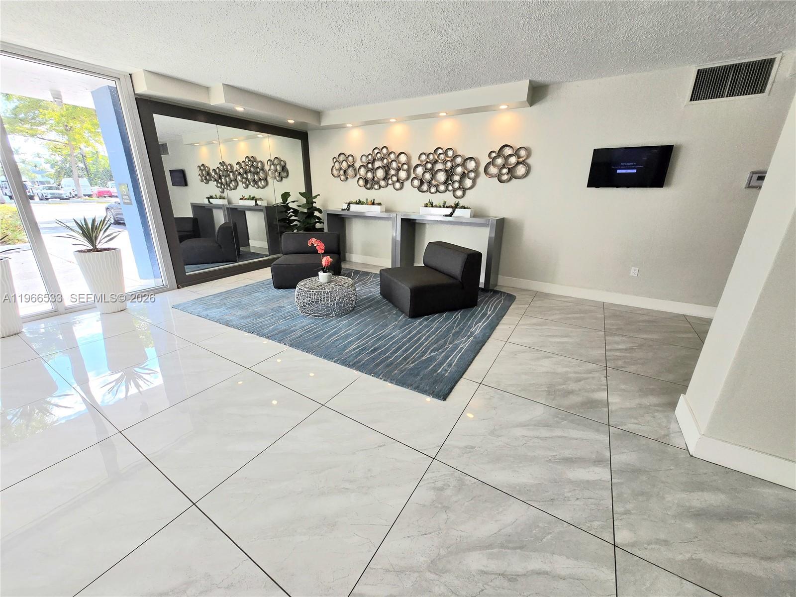 REEF NORTH CONDO - Residential