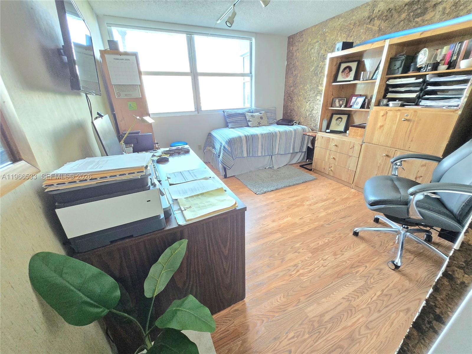 REEF NORTH CONDO - Residential