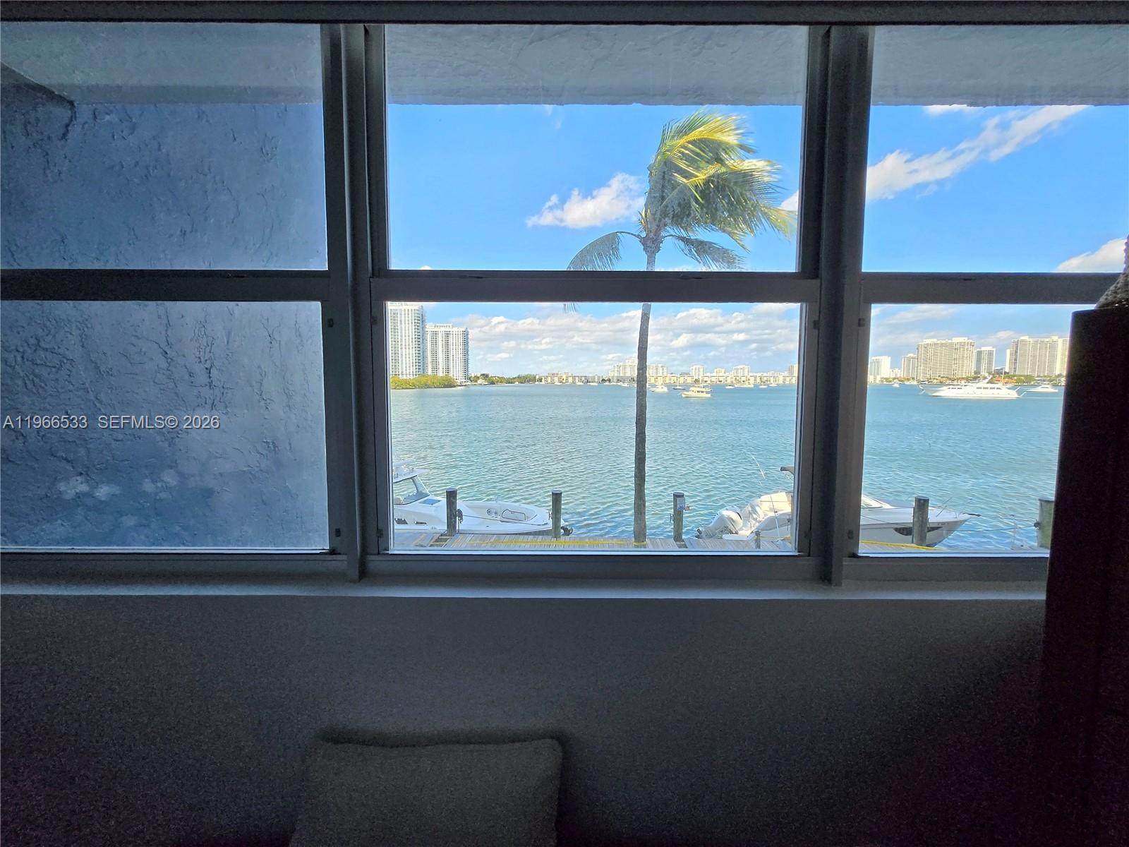 REEF NORTH CONDO - Residential