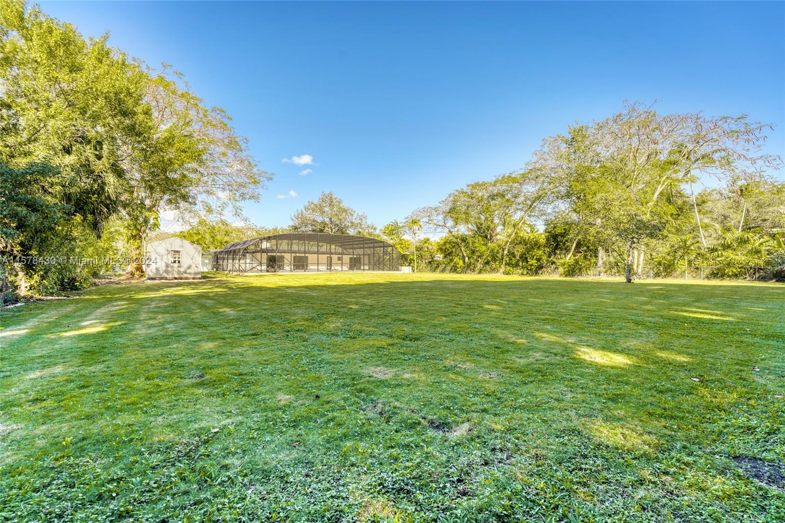 SUNILAND ESTATES - Residential