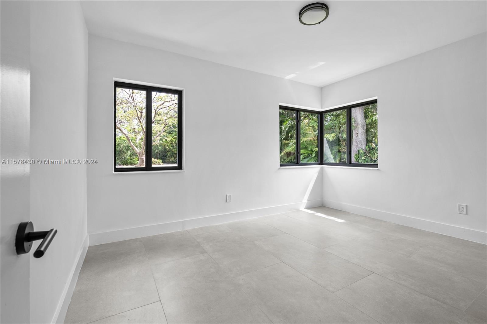 SUNILAND ESTATES - Residential