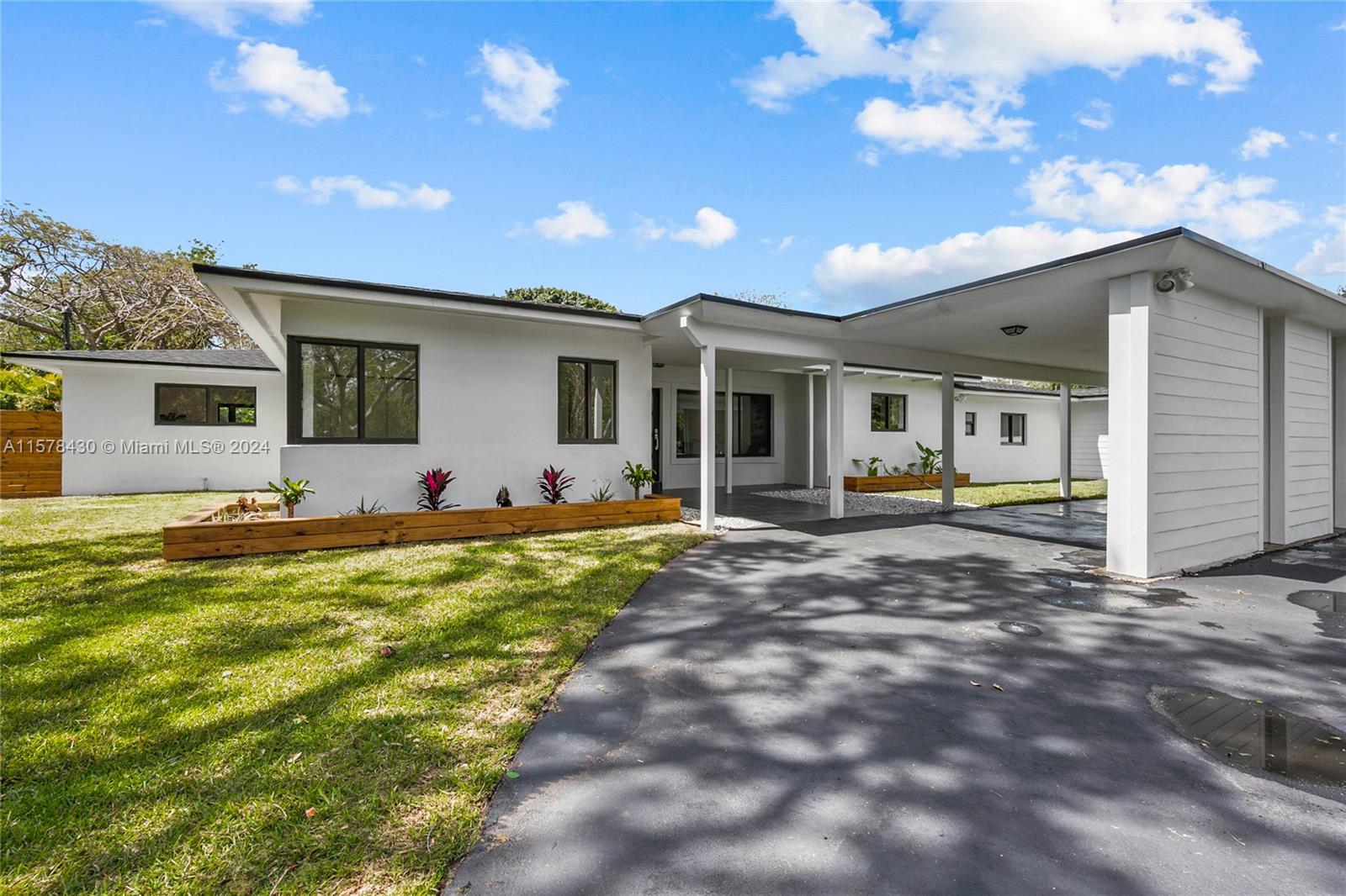 SUNILAND ESTATES - Residential