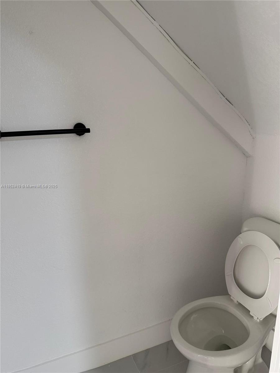 TIERRA DEL SOL CONDO - Residential