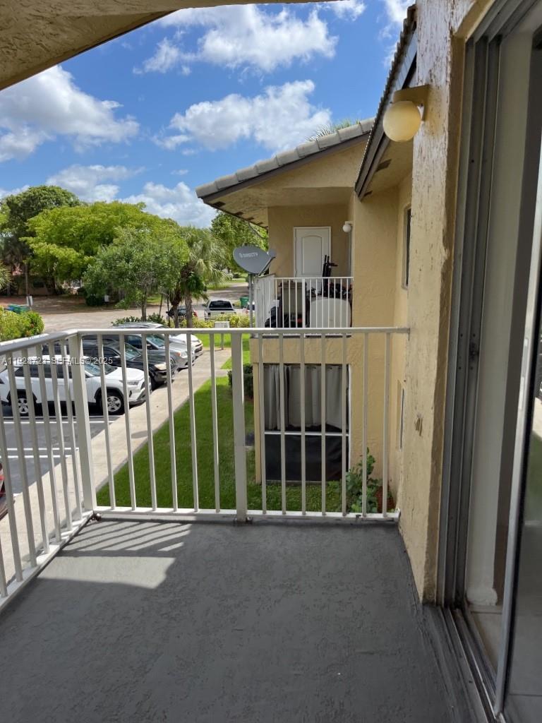 CORAL WEST CONDO - Residential Lease