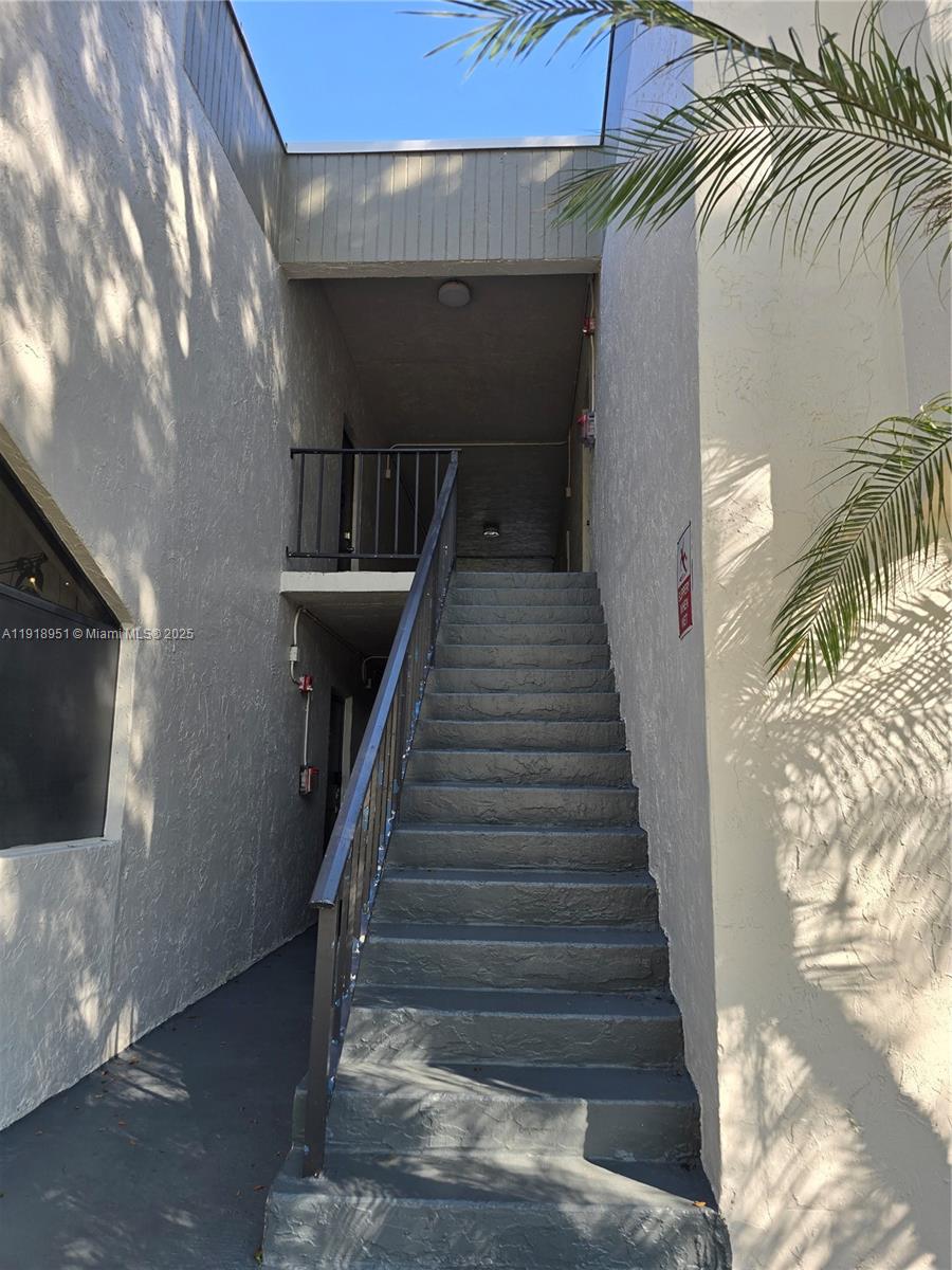 7925 SW 104th St 201E