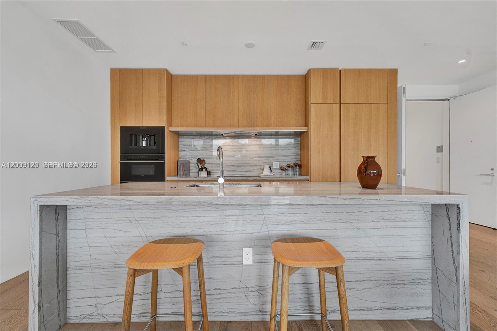 8701 COLLINS AVE CONDO - Residential Lease