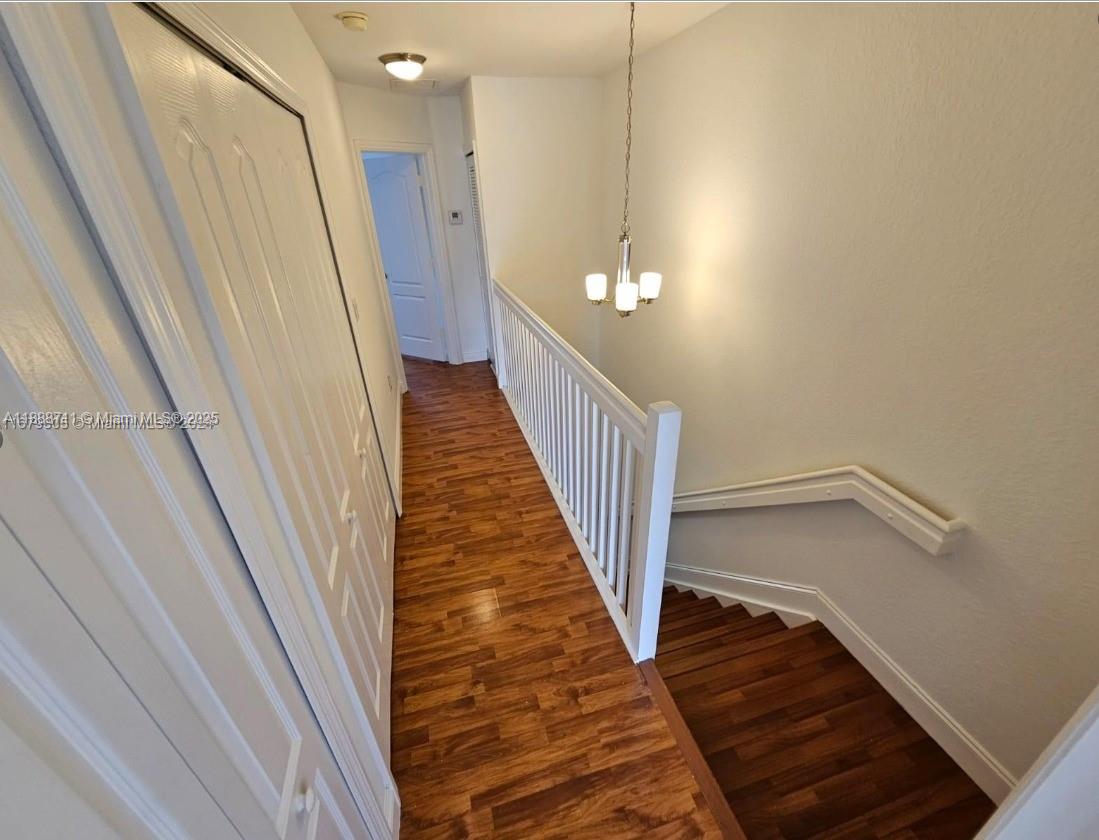 MELROSE POINT - Residential