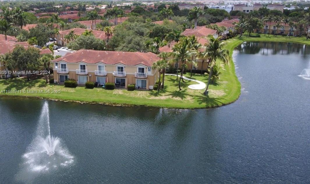 MELROSE POINT - Residential