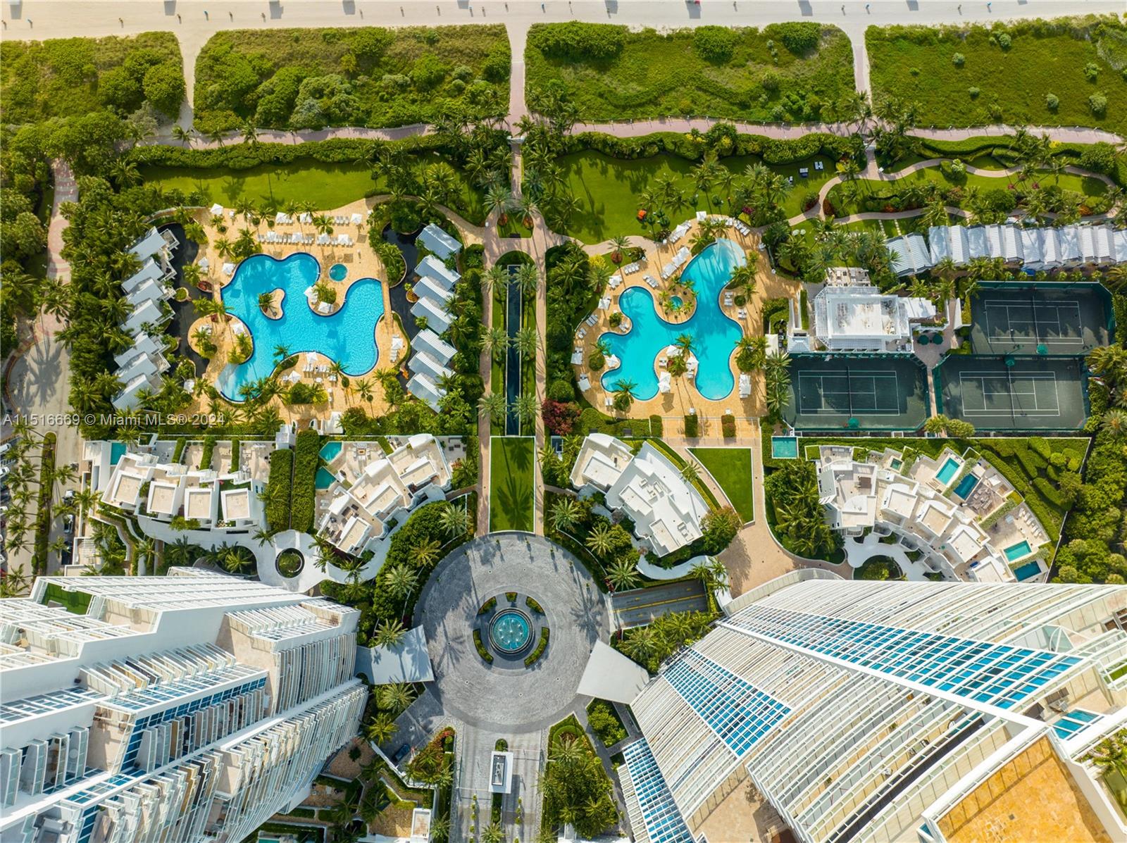 CONTINUUM ON SOUTH BEACH - Residential