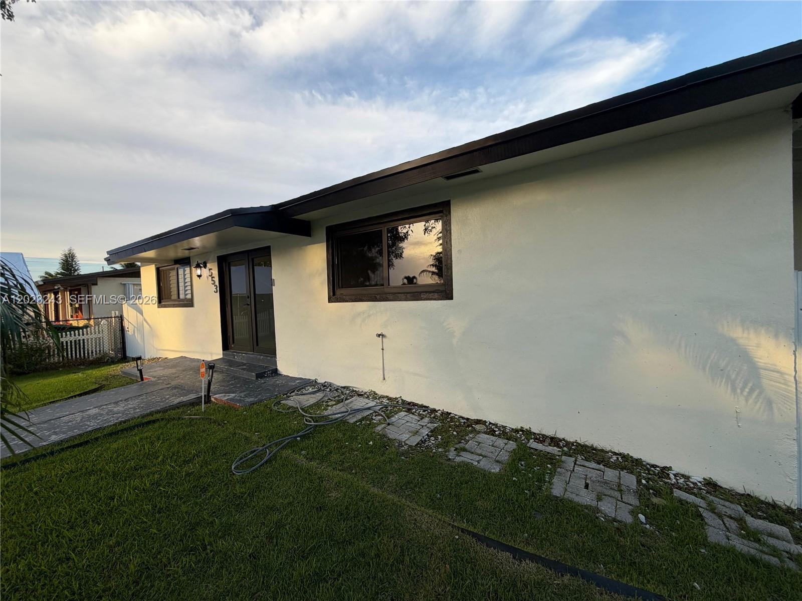 FRIEDLAND MANOR - Residential