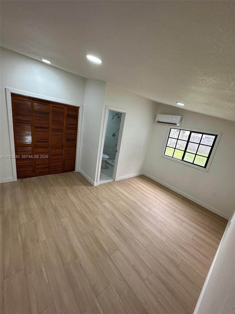 FRIEDLAND MANOR - Residential