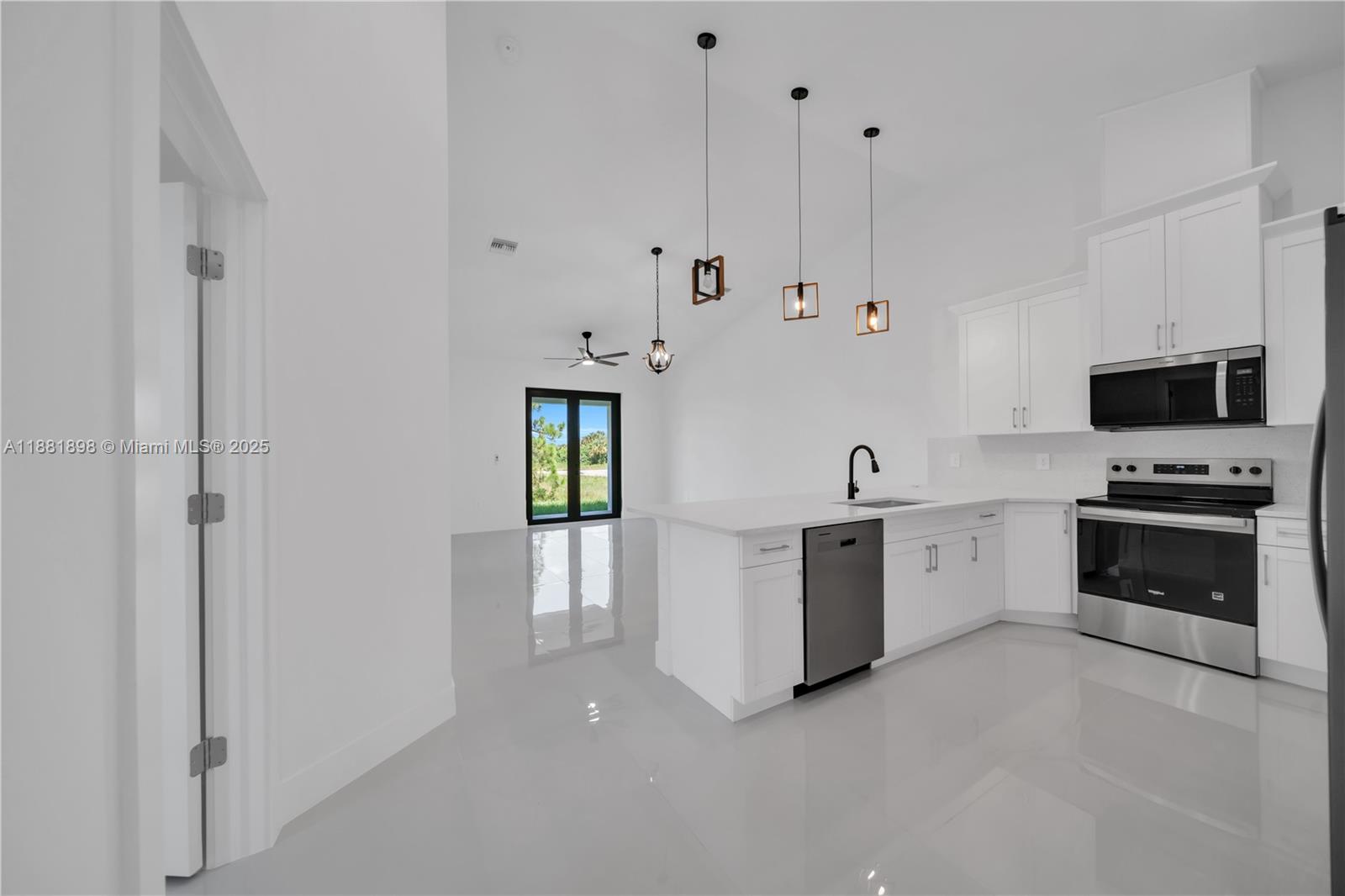 LEHIGH ACRES - Residential Income