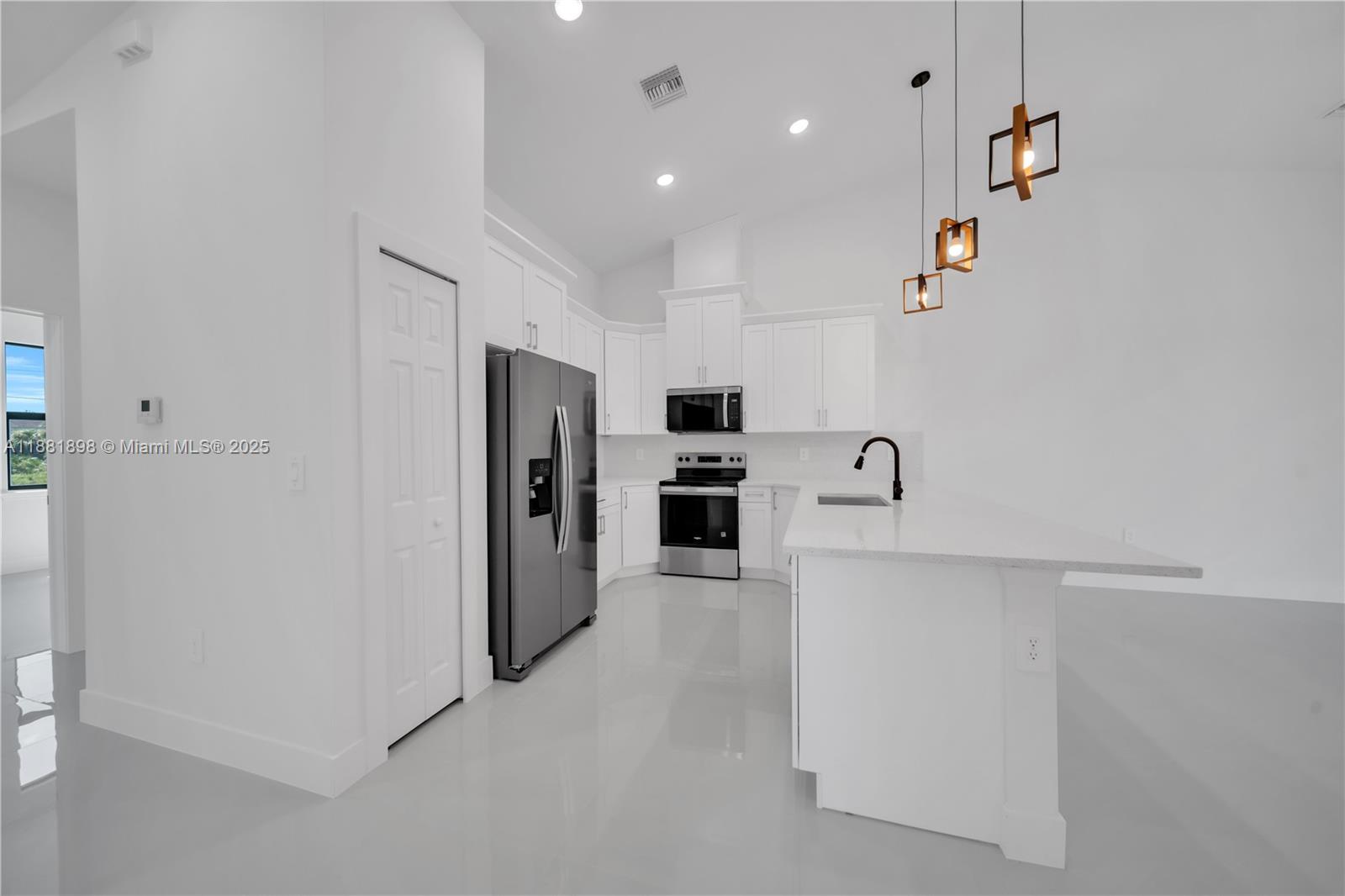 LEHIGH ACRES - Residential Income