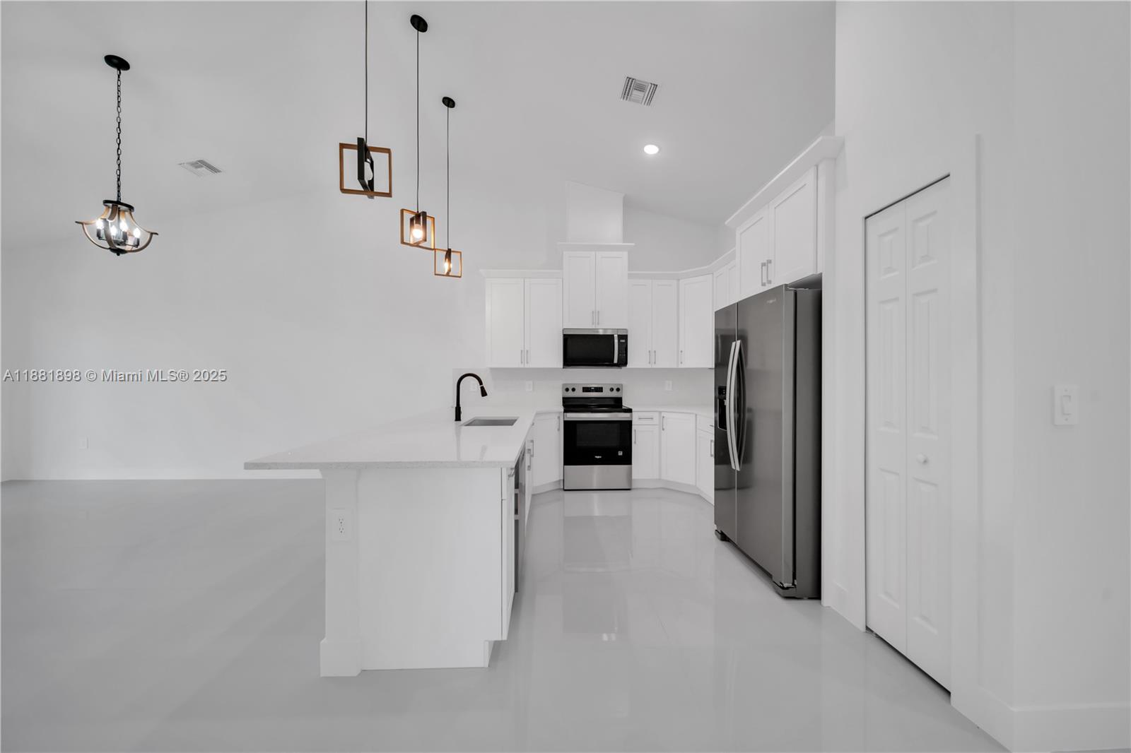 LEHIGH ACRES - Residential Income