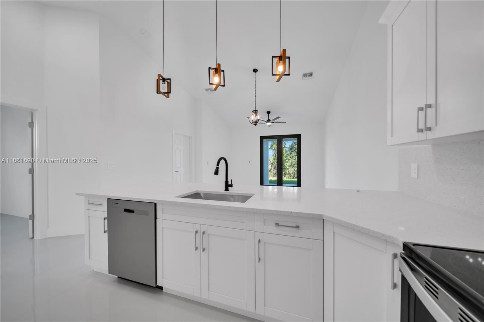 LEHIGH ACRES - Residential Income