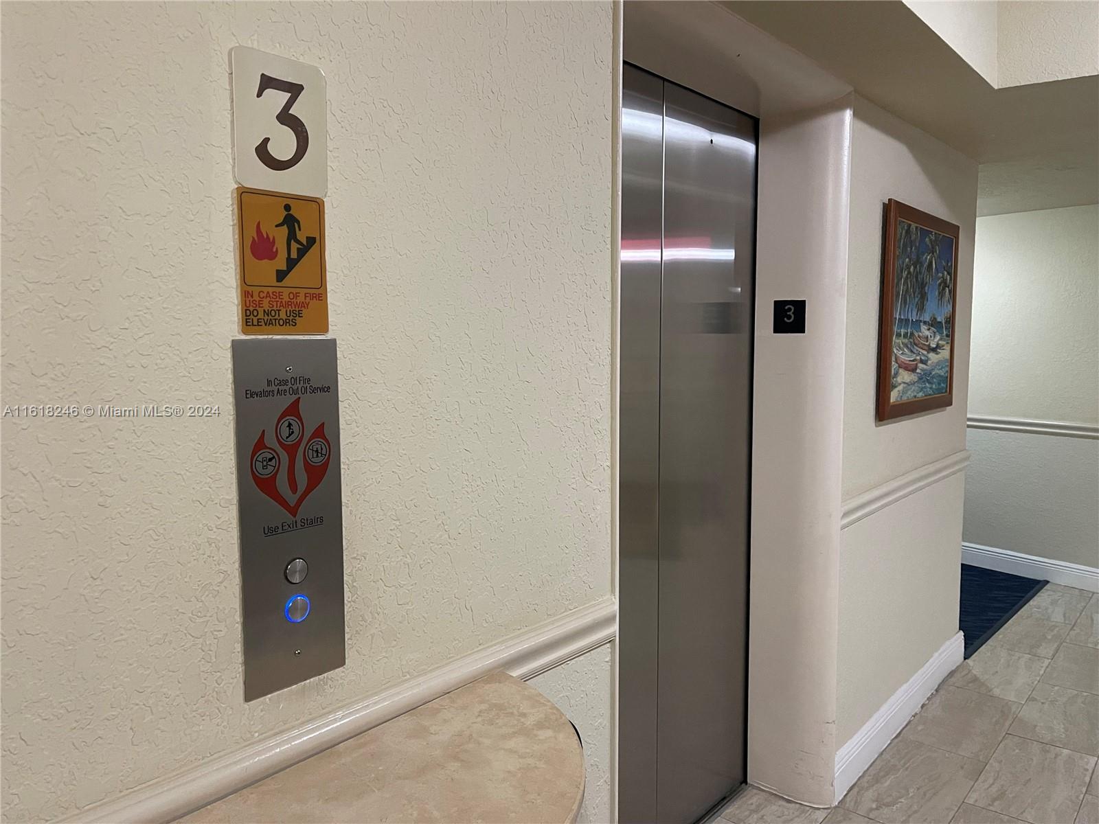 ALEXANDER TOWERS CONDO - Residential