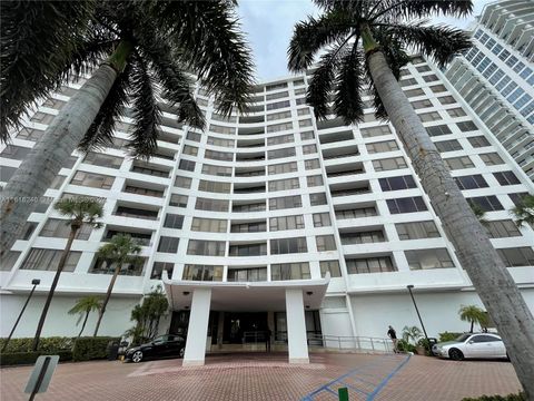 3505 S Ocean Dr 310 Hollywood FL 33019