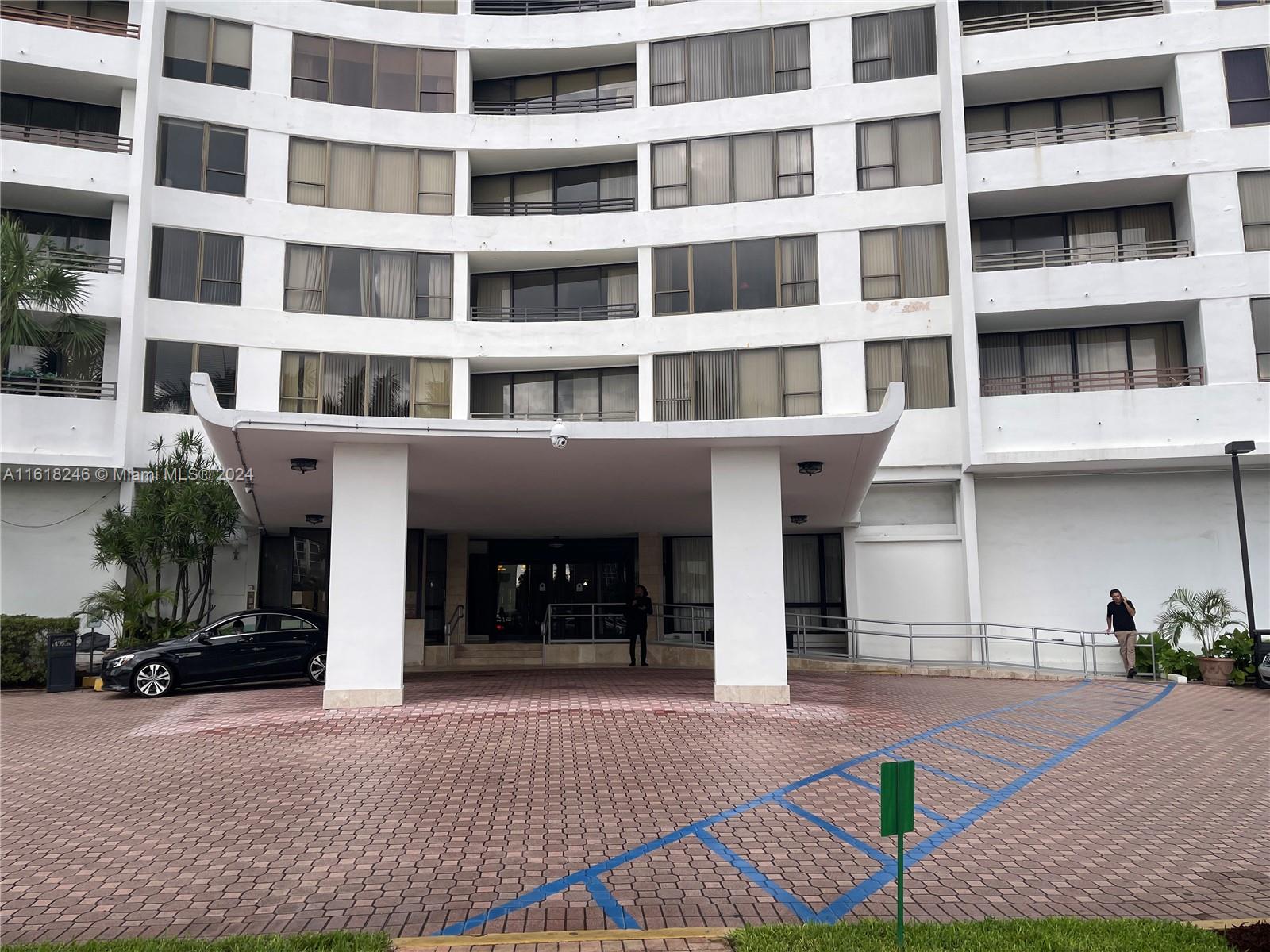 3505 S Ocean Dr 310