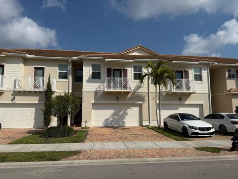 11941 Park Central 0 Royal Palm Beach FL 33411