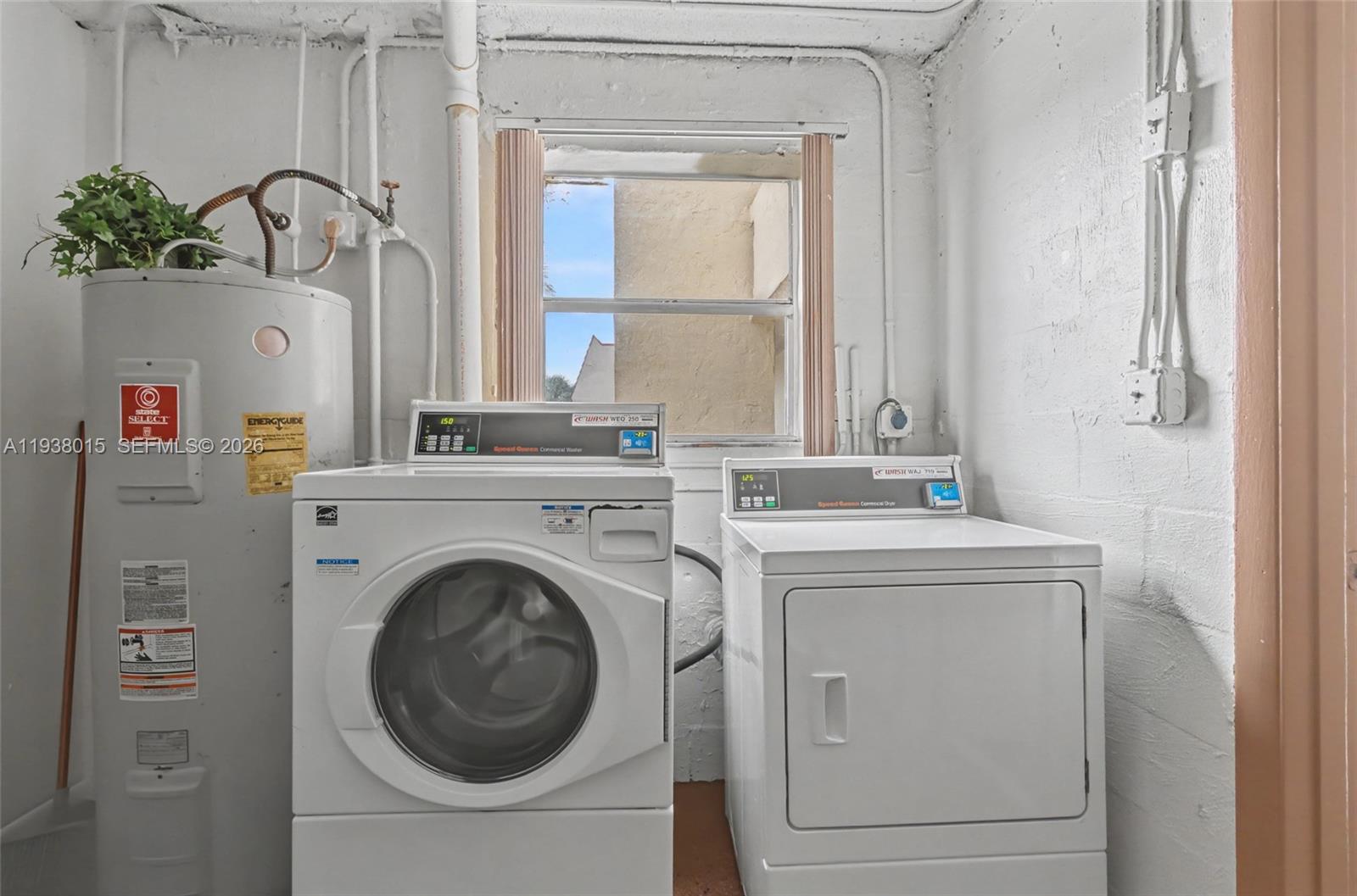 SUNRISE LAKES 12 CONDO - Residential