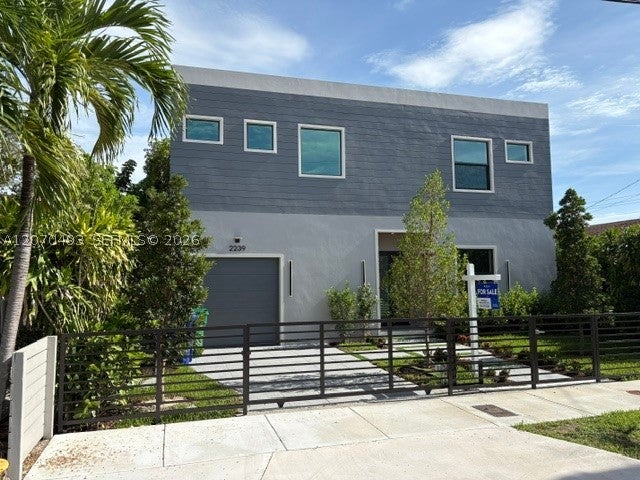 2239 SW 14th St, Miami FL 33145