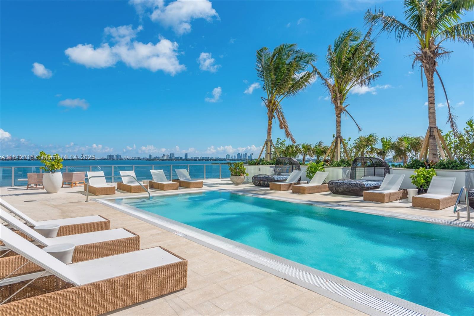 BISCAYNE BEACH CONDO - Residential Lease