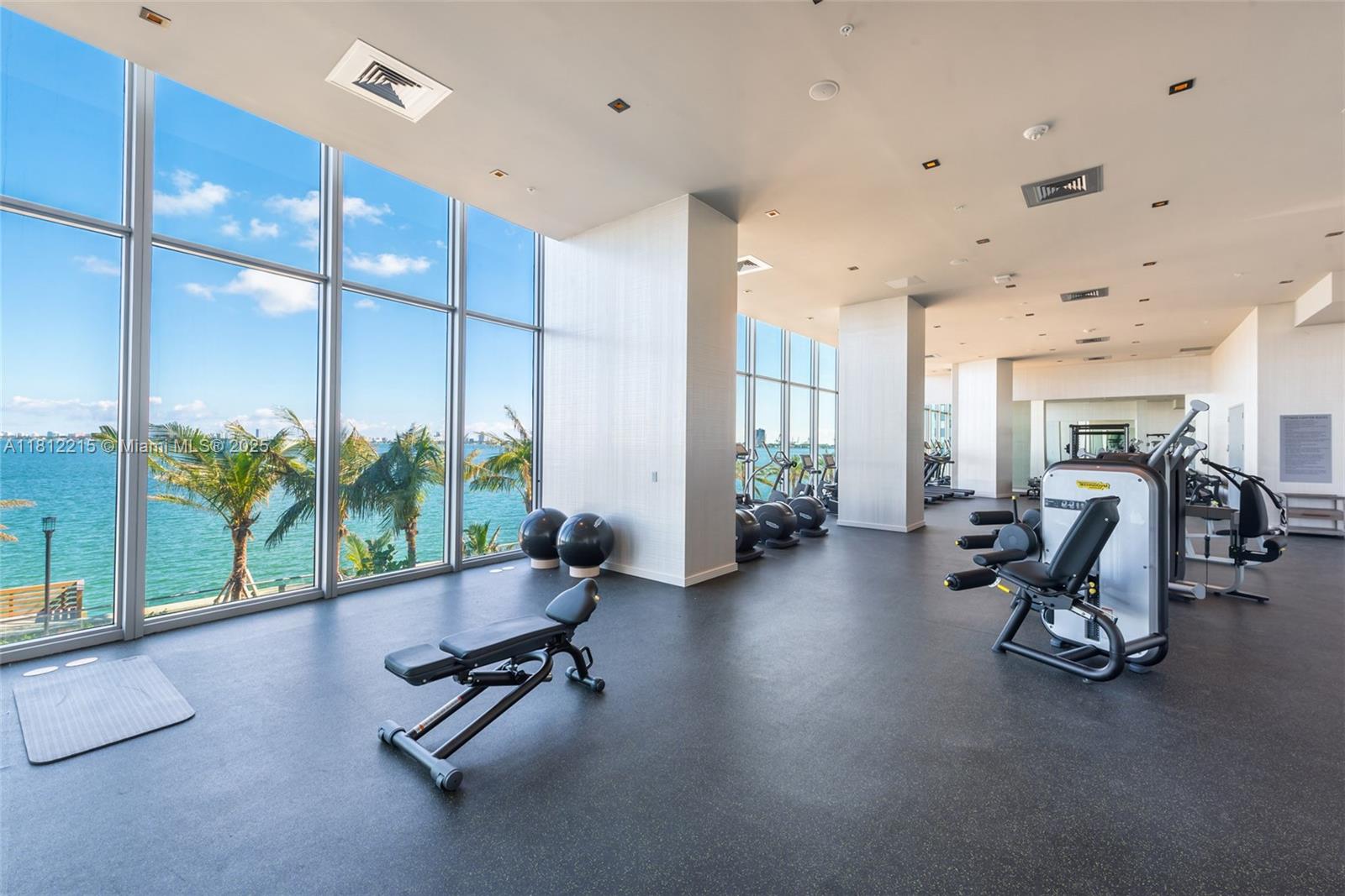 BISCAYNE BEACH CONDO - Residential Lease