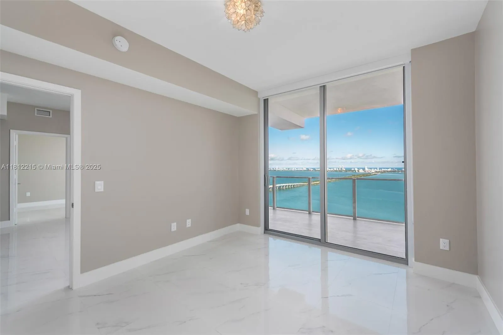 Miami, Florida 33137, United States, 2 Bedrooms Bedrooms, ,3 BathroomsBathrooms,Residential,Active,139612