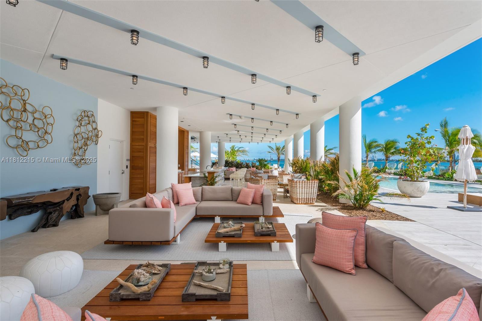 BISCAYNE BEACH CONDO - Residential Lease