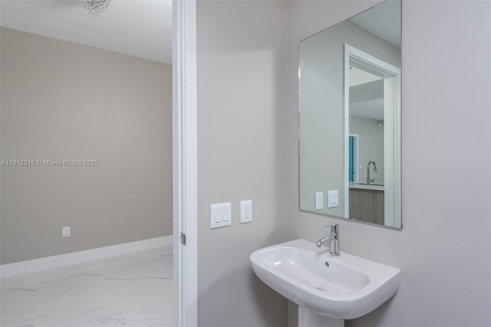 BISCAYNE BEACH CONDO - Residential Lease