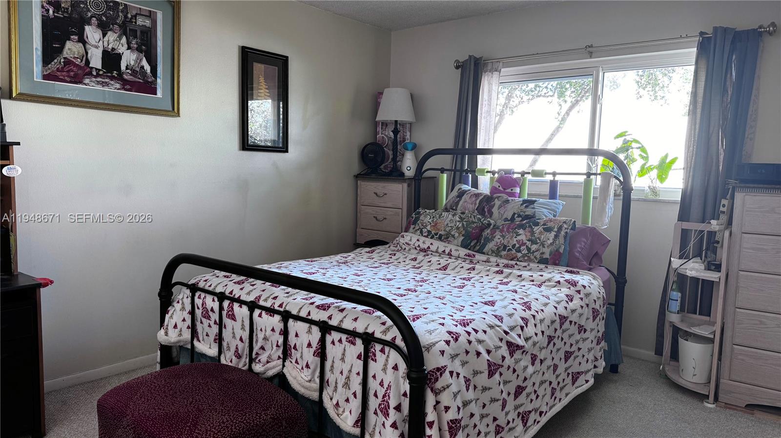 NORTH HAMPTON COURT CONDO - Residential