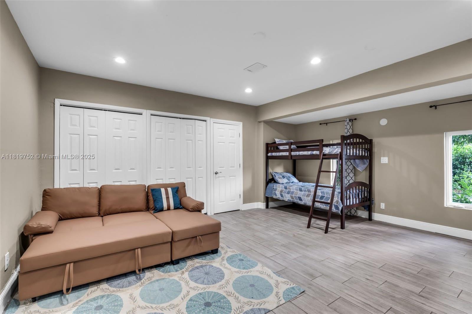 CORAL PARK REPLAT - Residential Lease