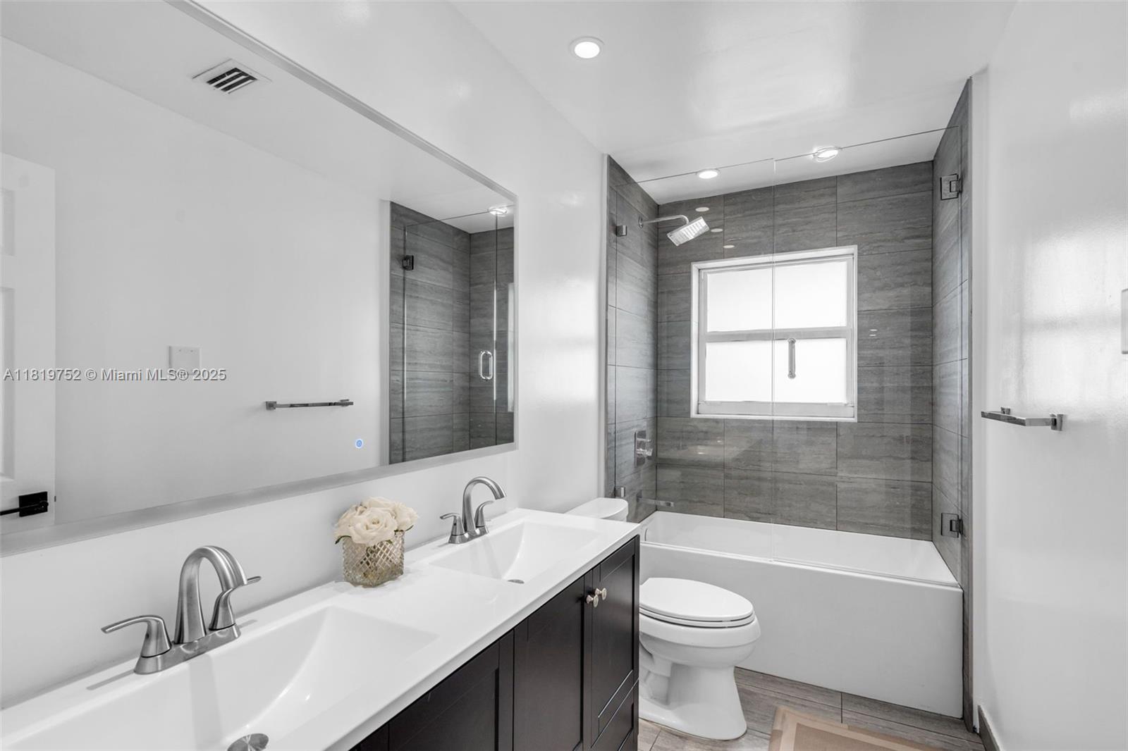 CORAL PARK REPLAT - Residential Lease