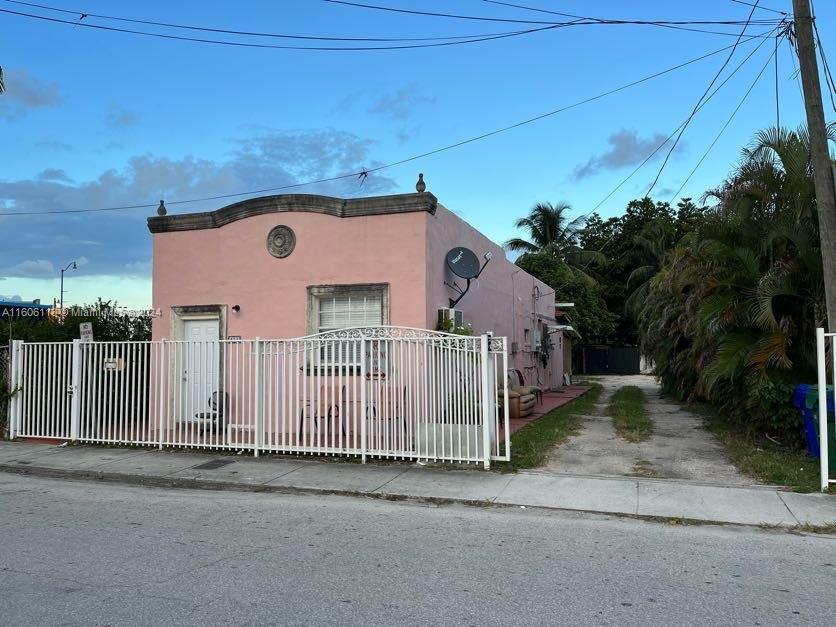 821 Sw 31st Ct, Miami, Broward County, Florida -  - 