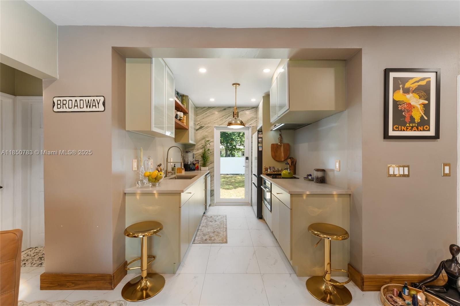 LIN HEIGHTS - Residential